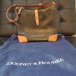 GUC Dooney & Burke Bucket Bag- Black and Tan